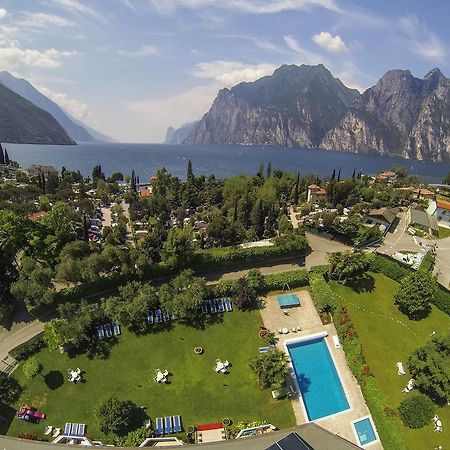Residence Toblini Torbole Sul Garda Zewnętrze zdjęcie