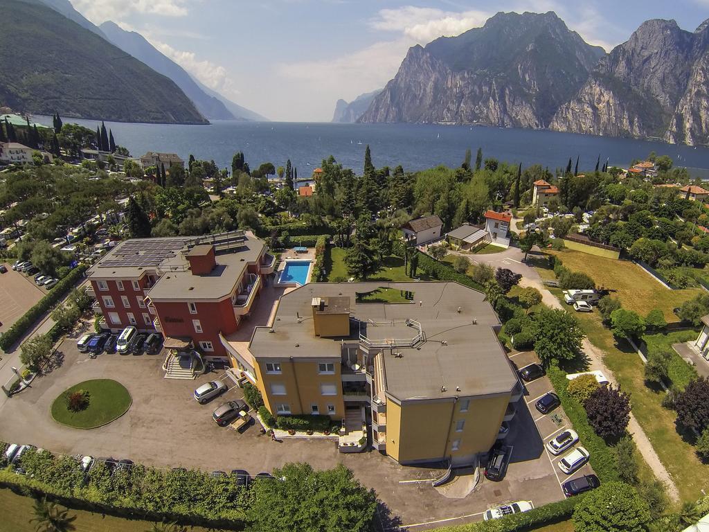 Residence Toblini Torbole Sul Garda Zewnętrze zdjęcie