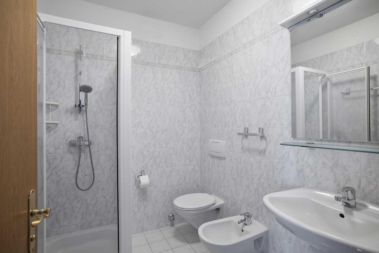 Residence Toblini Torbole Sul Garda Zewnętrze zdjęcie