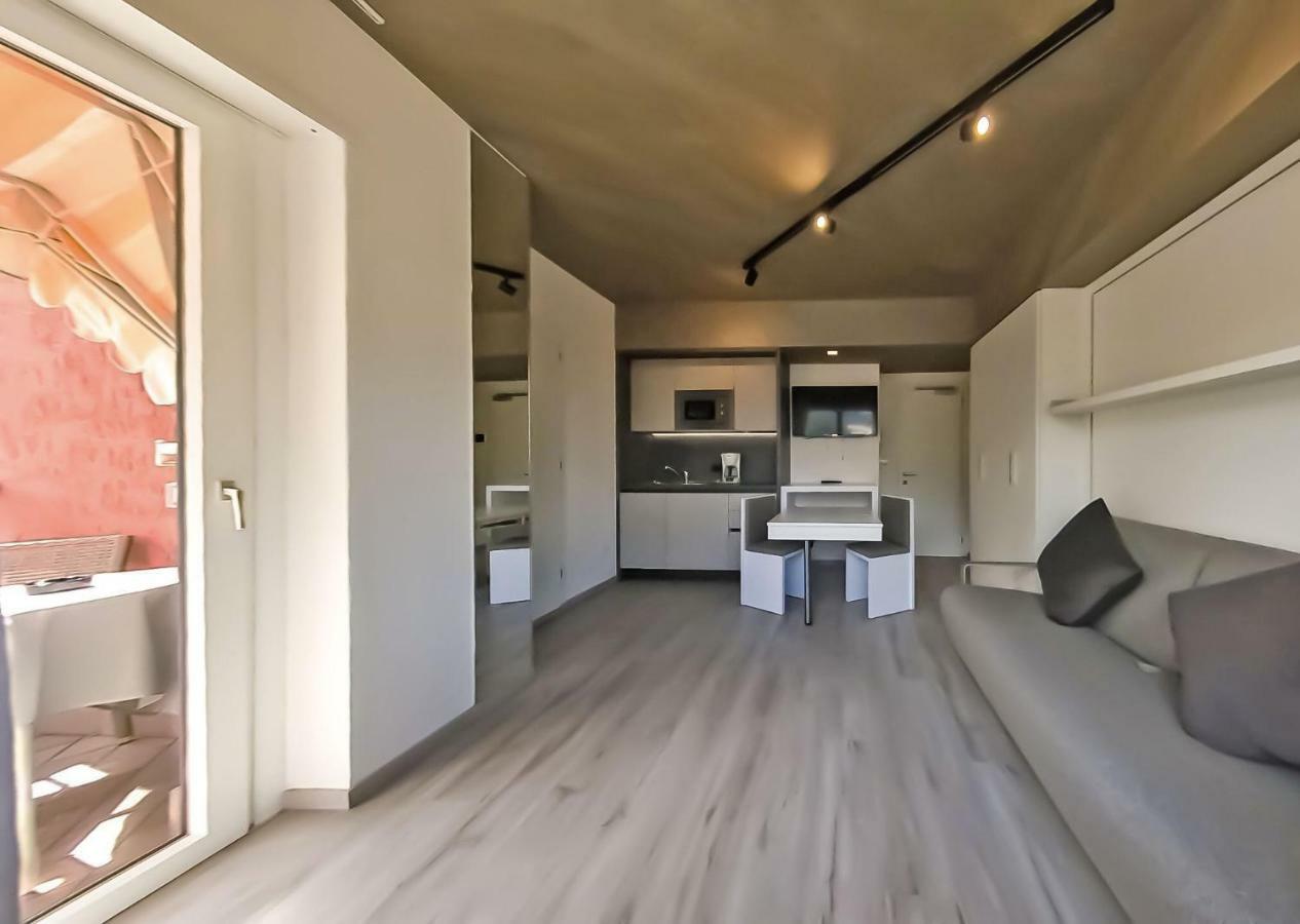 Residence Toblini Torbole Sul Garda Zewnętrze zdjęcie
